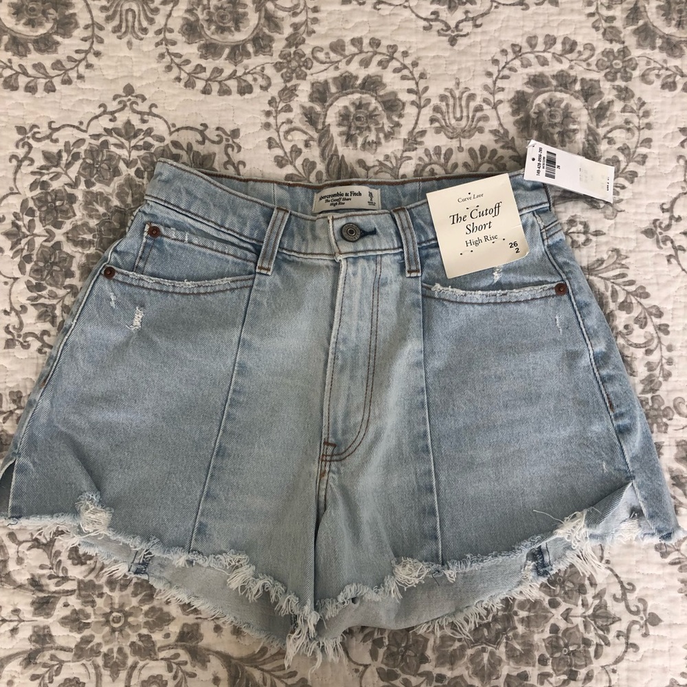 NWT Abercrombie and Fitch Jean Shorts